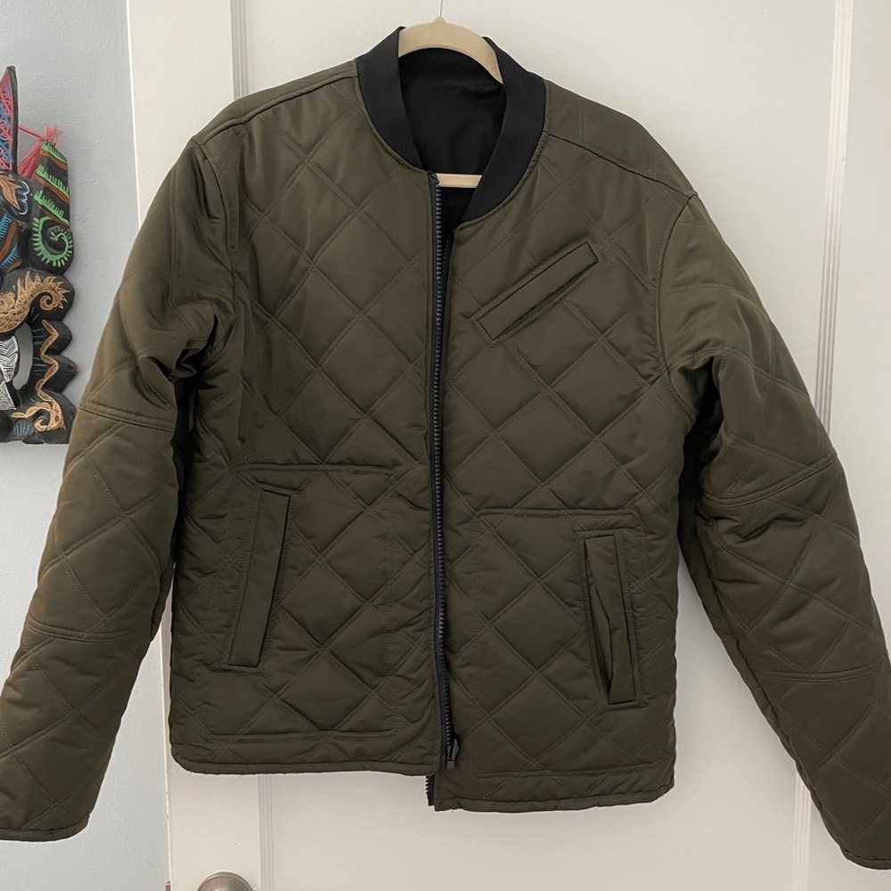 Reversible mens bomber jacket